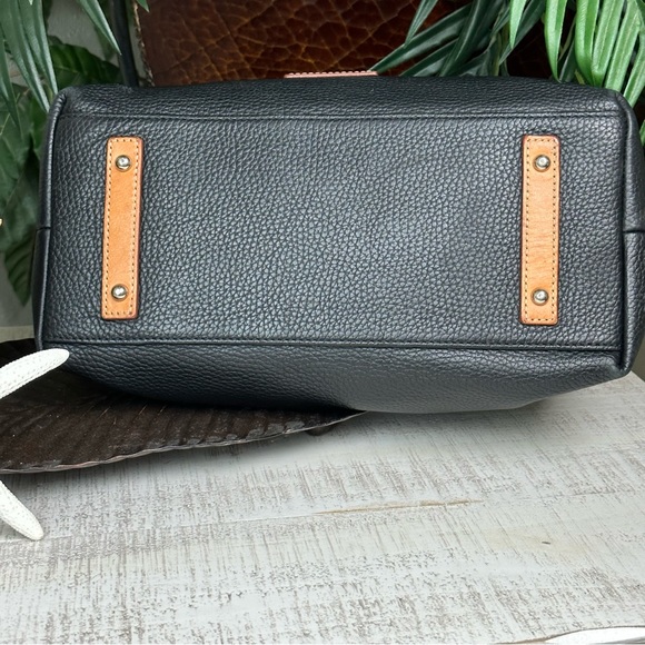 DOONEY & BOURKE - Black Pebbled Leather Hanna Bag - Picture 9 of 16